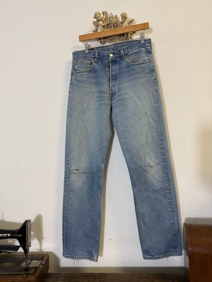 Vintage Levi’s 501 “W32 L32”