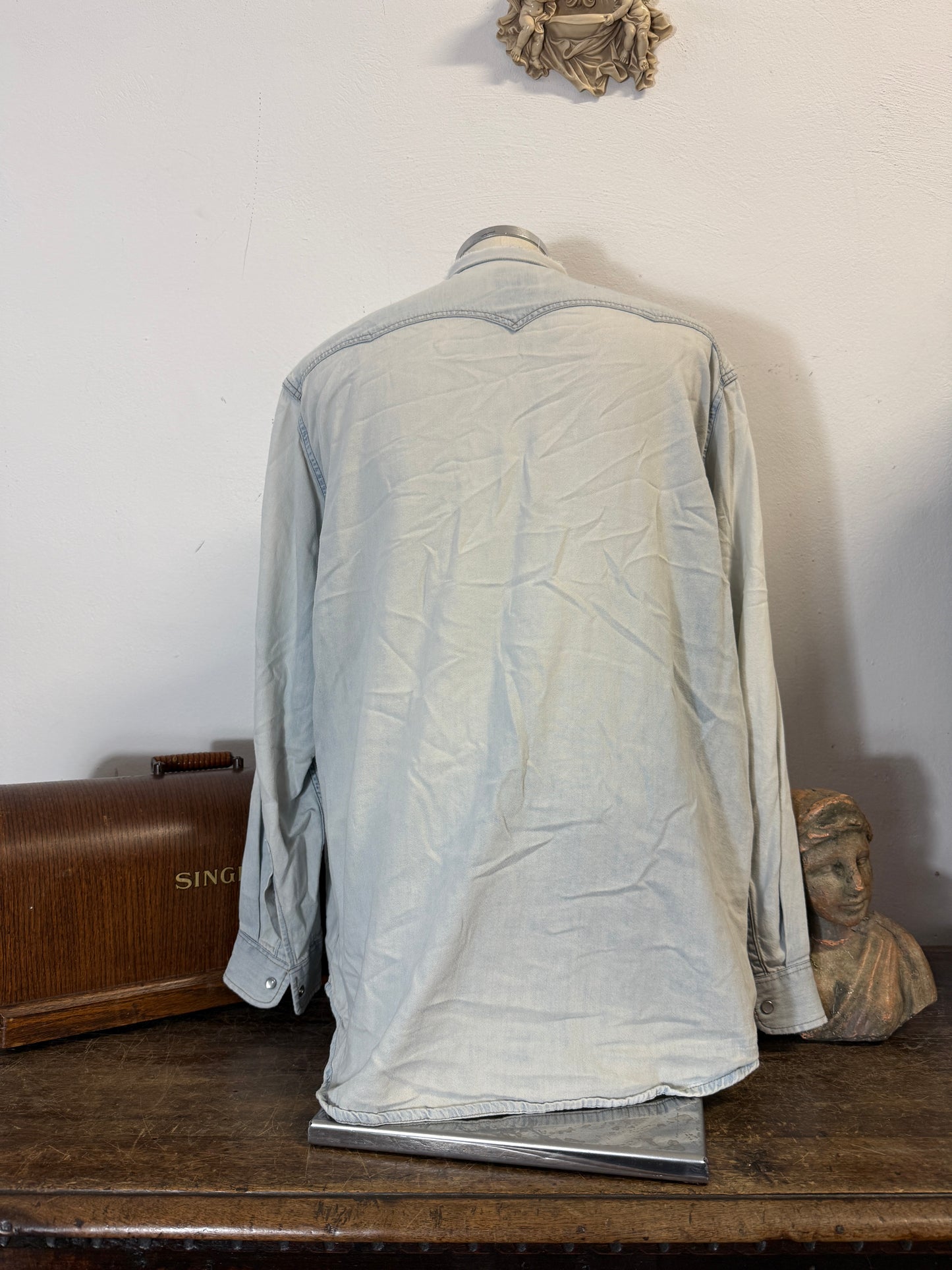 Vintage Western Denim Shirt Levi’s “XL”