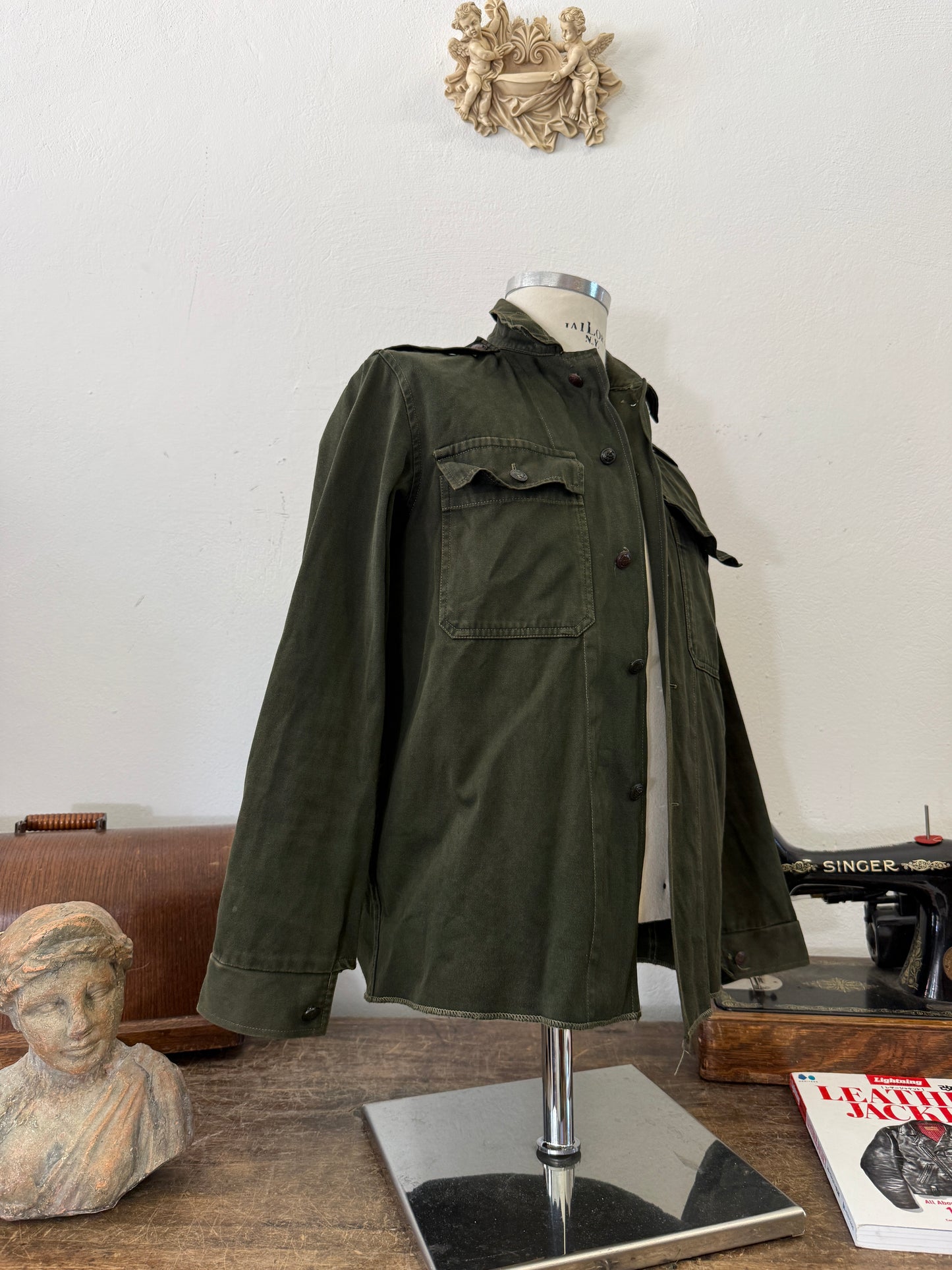 Vintage 80’s Faded Hungarian Army Shirt “S”