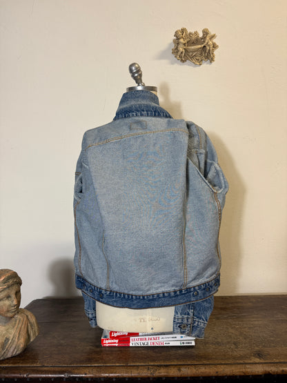 Vintage Levi’s Jacket Made in Usa “L”