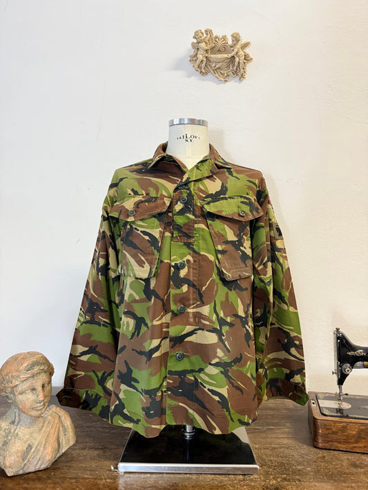 Vintage 90’s British Army Camo Jackets “L”