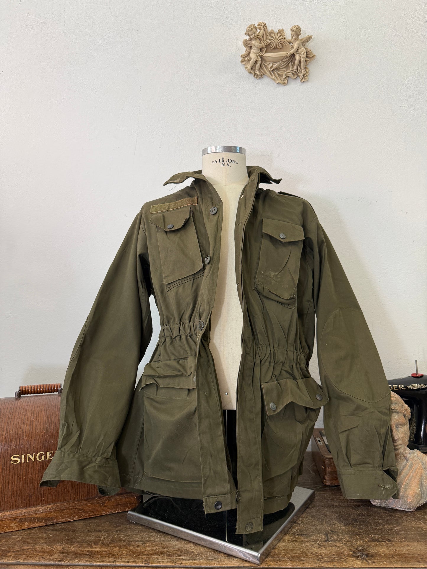 Vintage 80’s Italian Army Jacket “L/XL”