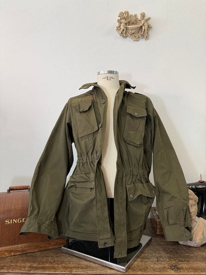 Vintage 80’s Italian Army Jacket “L/XL”
