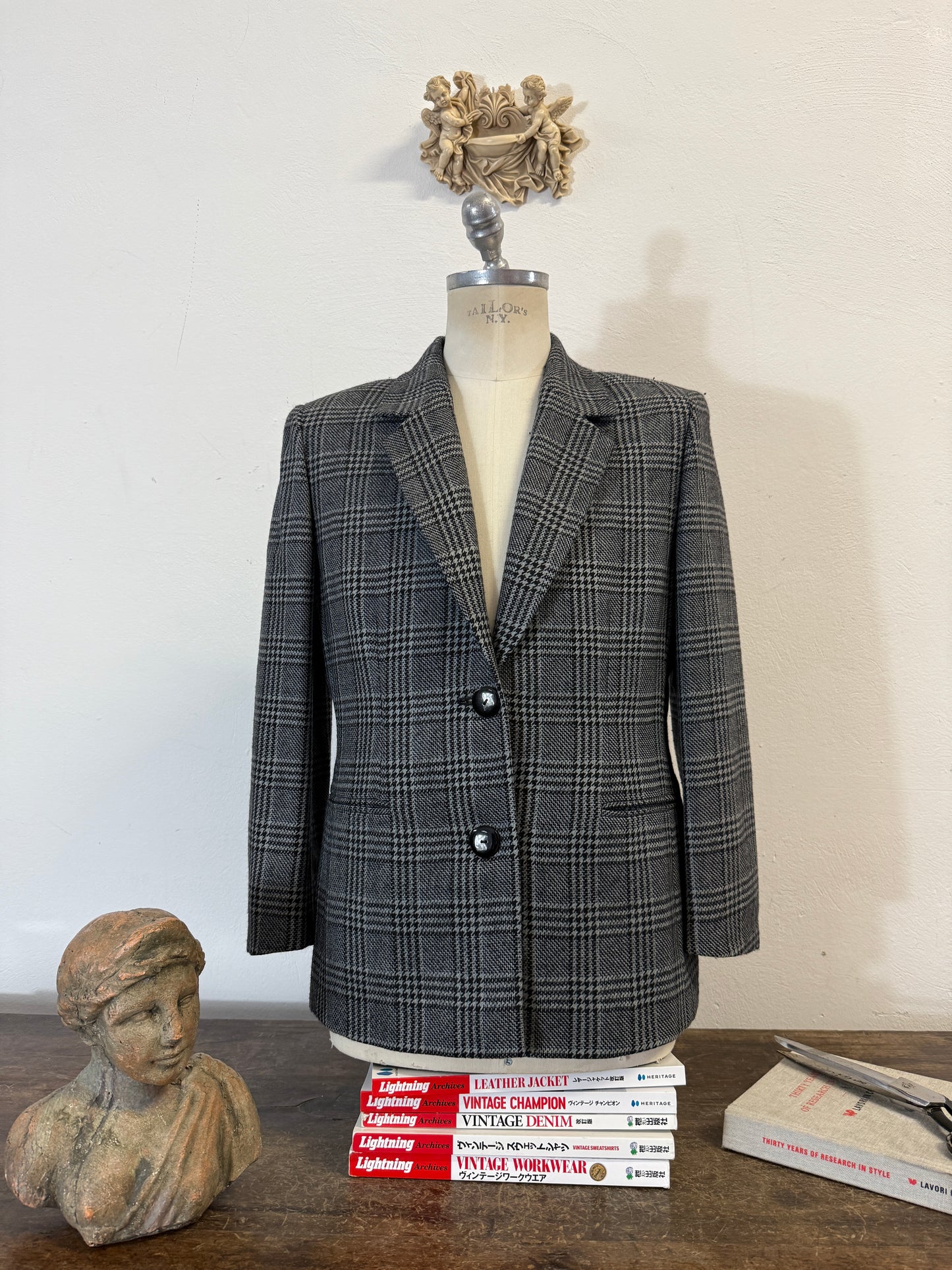 Vintage 100% Wool Women's Blazer “M”