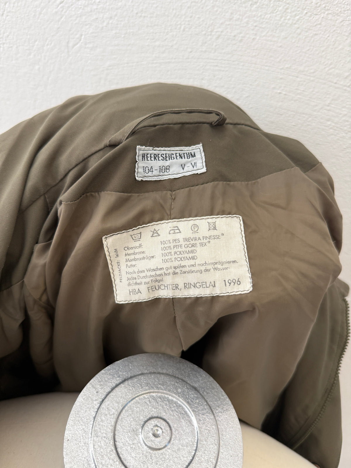 Vintage 90’s Austrian Army Jacket “XL”