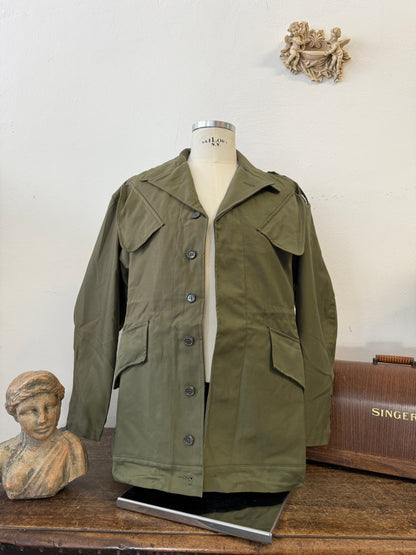 Deadstock 80’s Dutch Army Field Jacket “L”