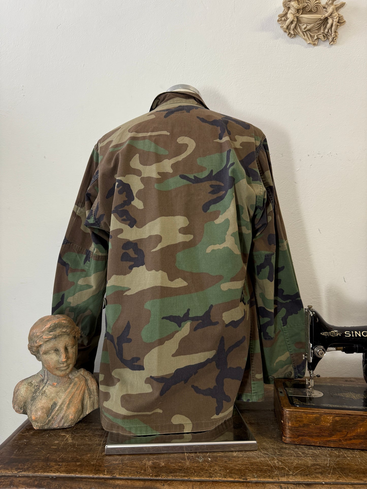 Vintage Woodland Camo Jacket “L/XL”