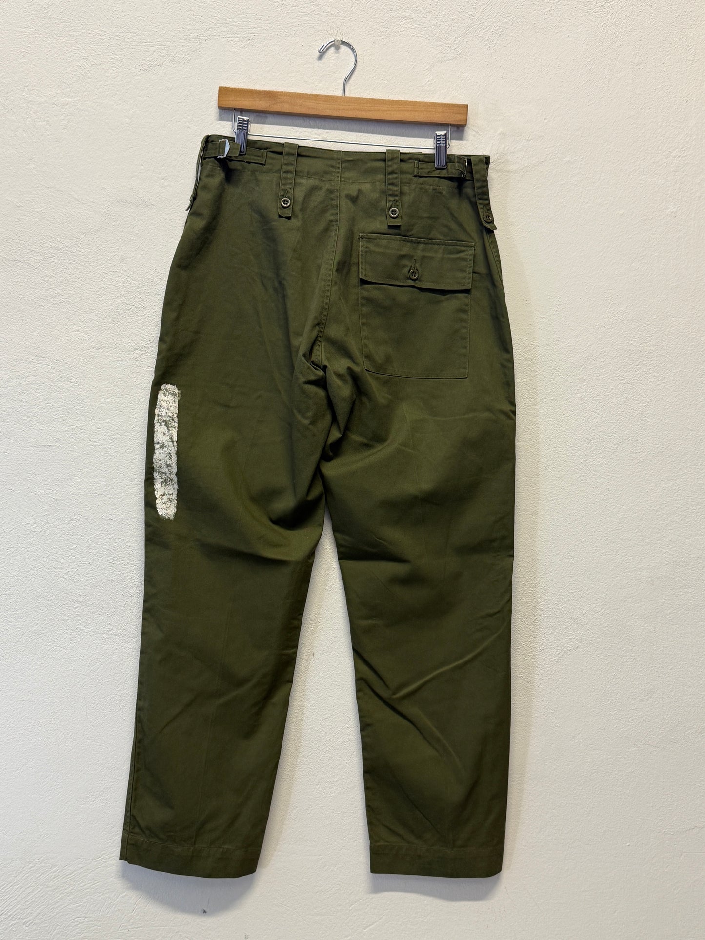 Vintage British Fatigue Army Pants “W32”