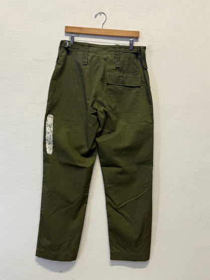 Vintage British Fatigue Army Pants “W32”
