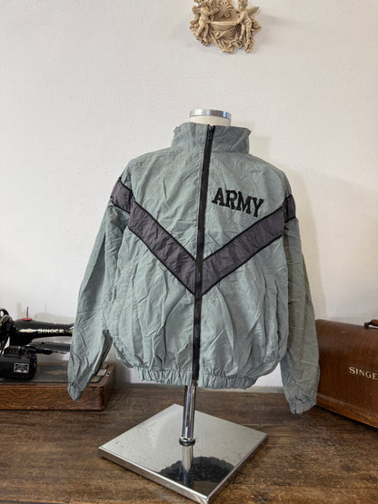 US Army IPFU Reflective Windbreaker – Training Uniform Jacket “M”