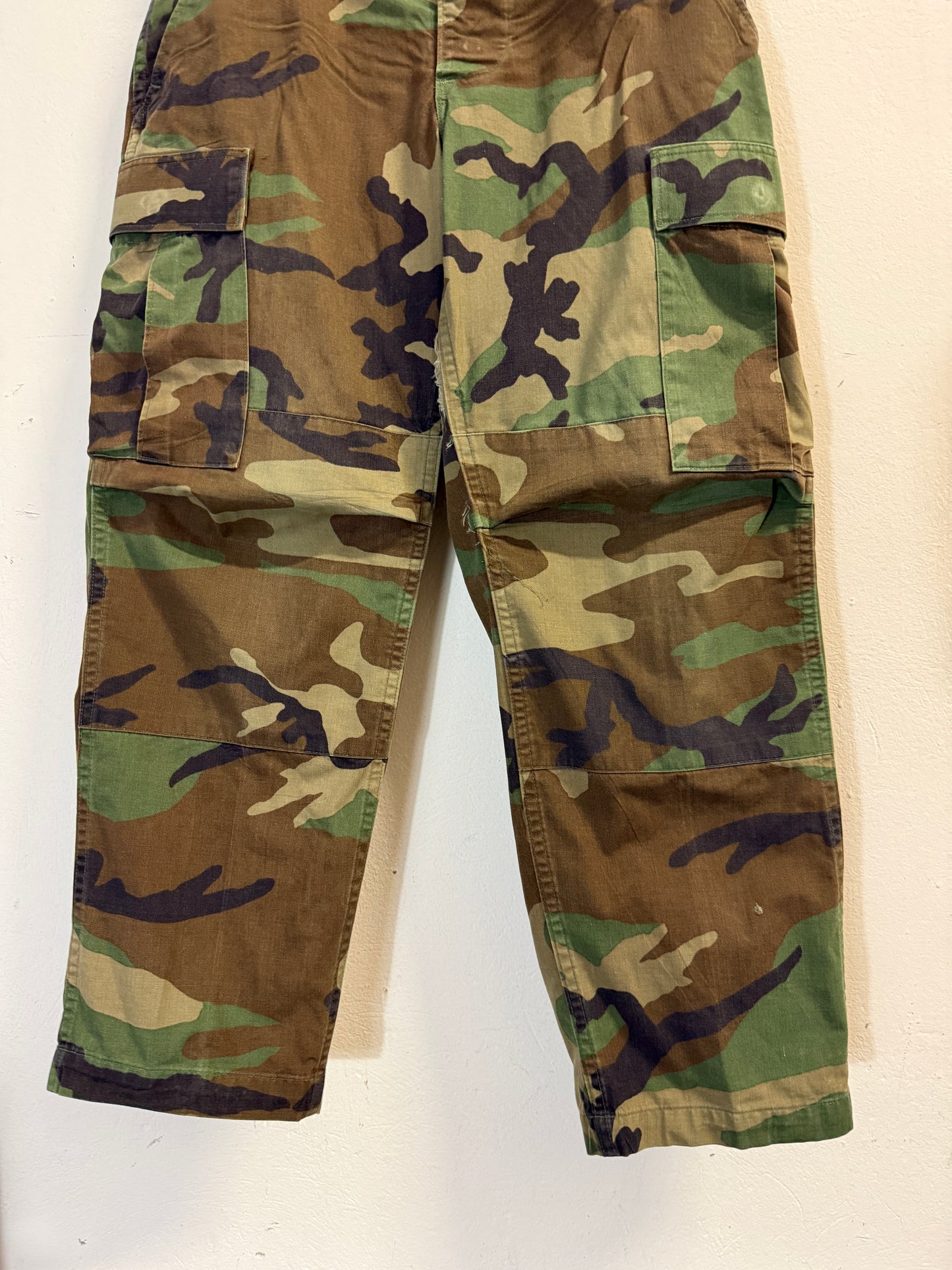 Vintage Woodland Camo Cargo Pants Us Army “W29”