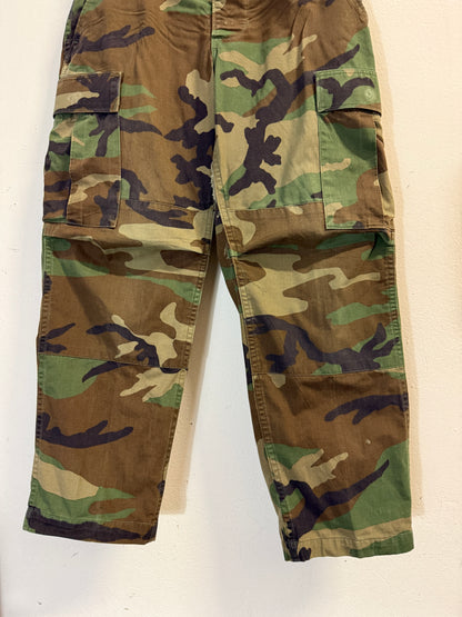 Vintage Woodland Camo Cargo Pants Us Army “W29”