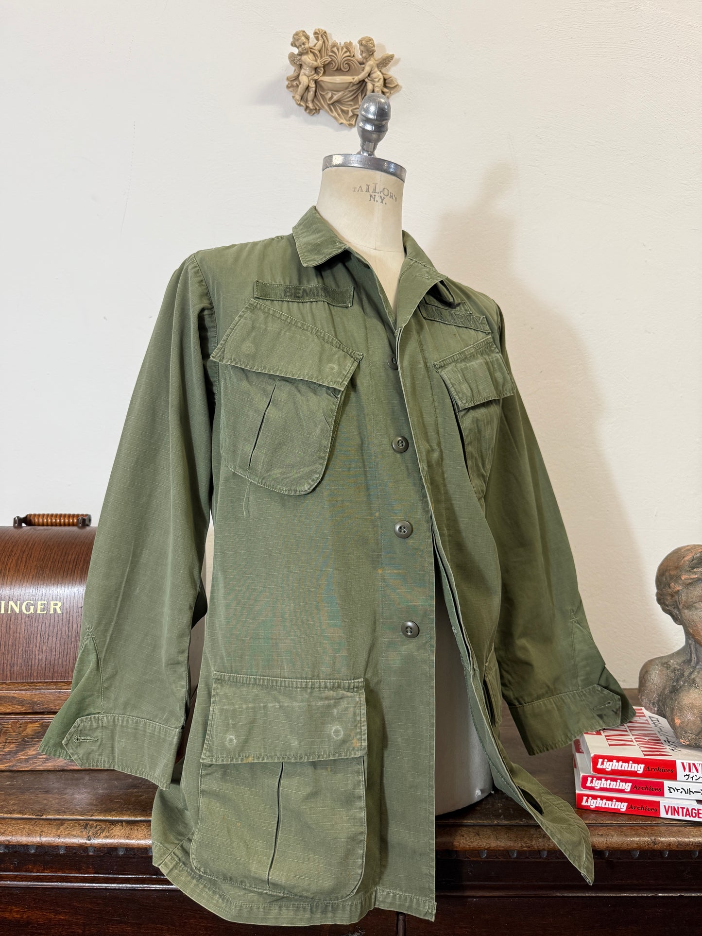 Vintage Rip Stop Jungle Jacket U.S. ARMY “M/L”