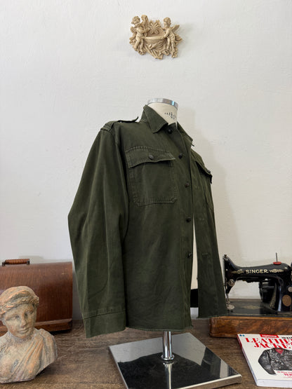 Vintage 80’s Faded Hungarian Army Shirt “S/M”