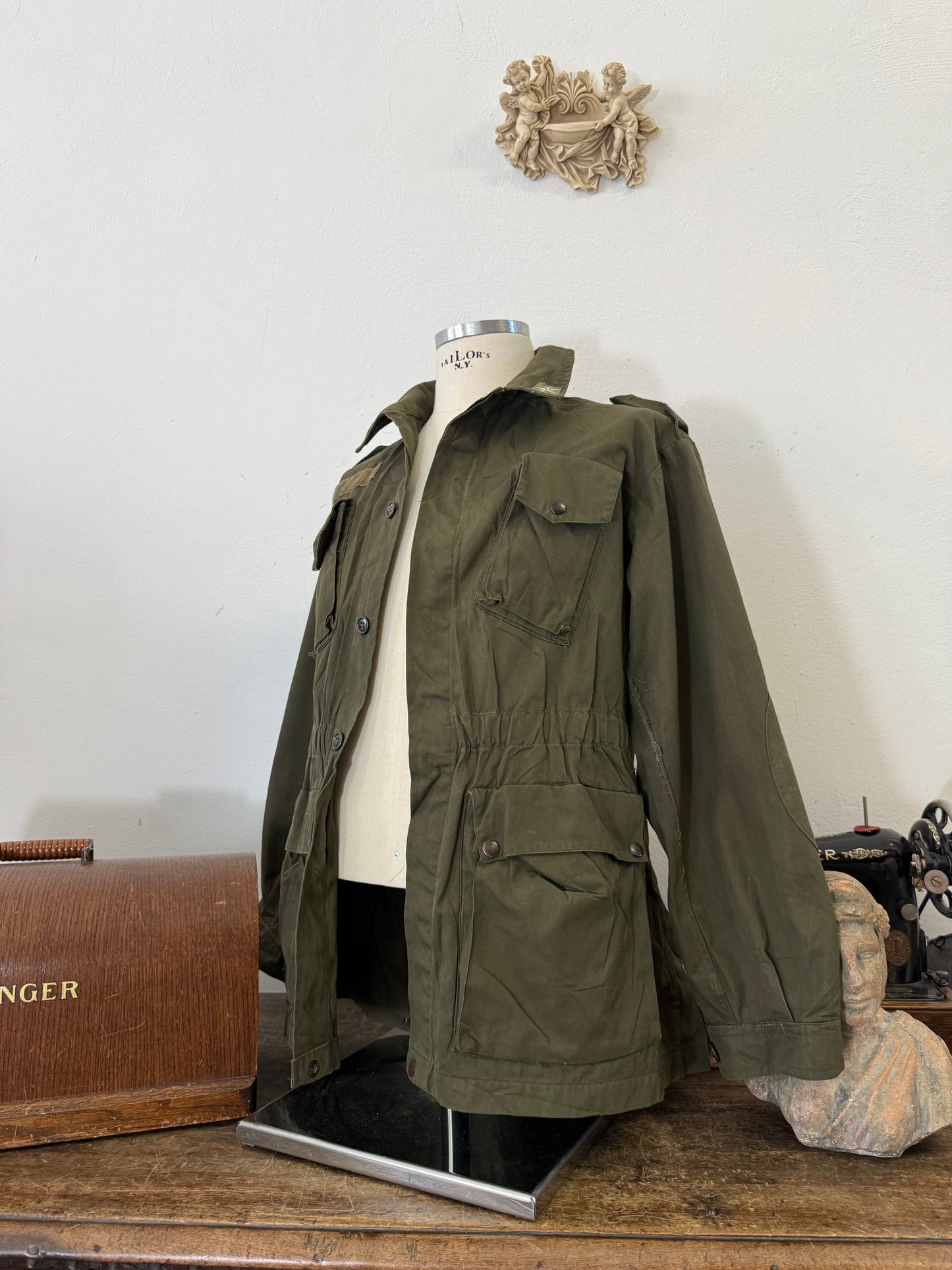 Vintage 80’s Italian Army Jacket “M/L”