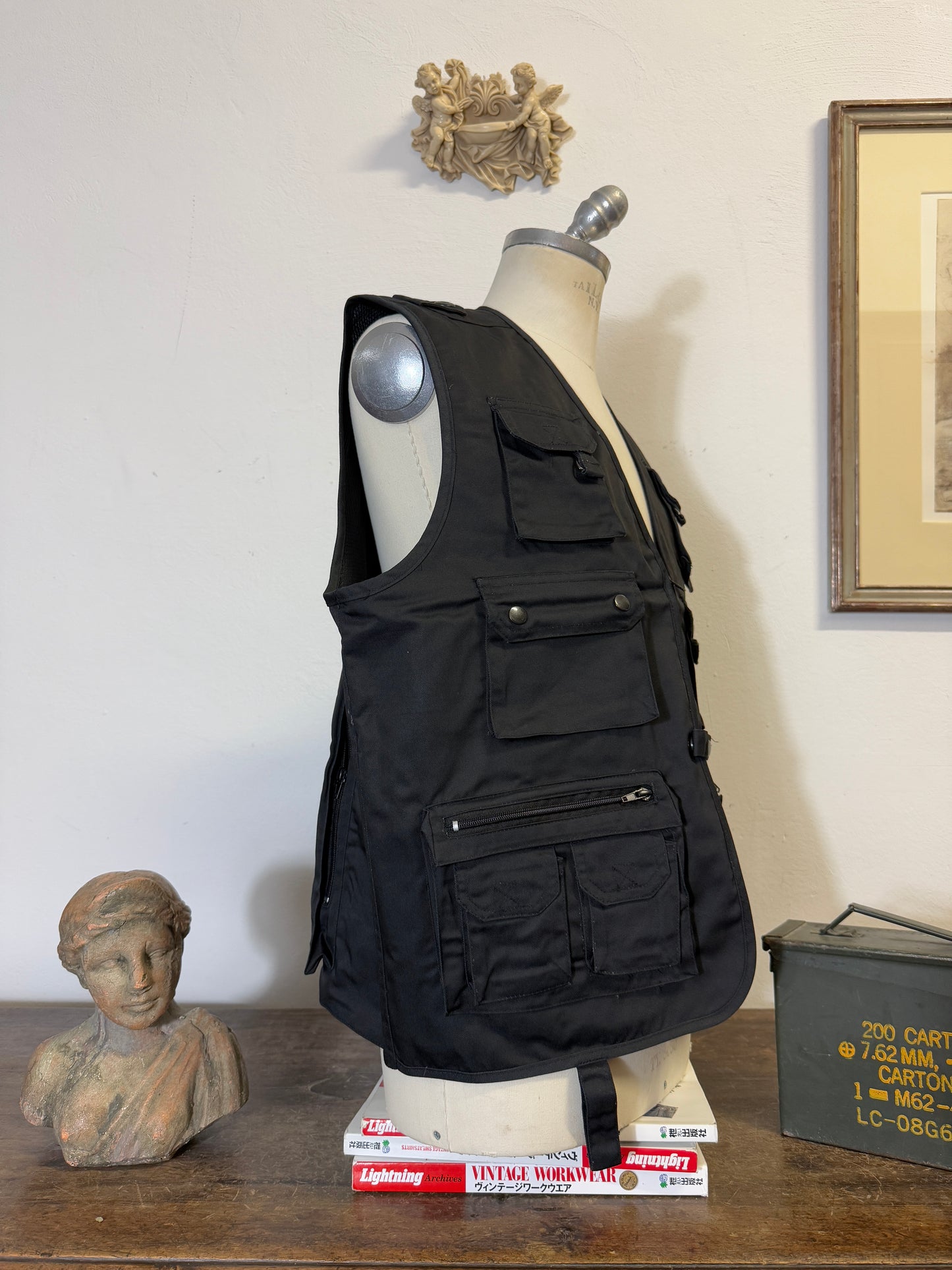 Black Tactical Utility Vest