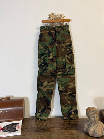 Vintage Woodland Camo Cargo Pants Us Army “W26”