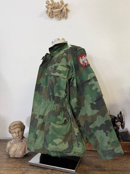 Vintage 90’s Serbian Army Jacket “L/XL”