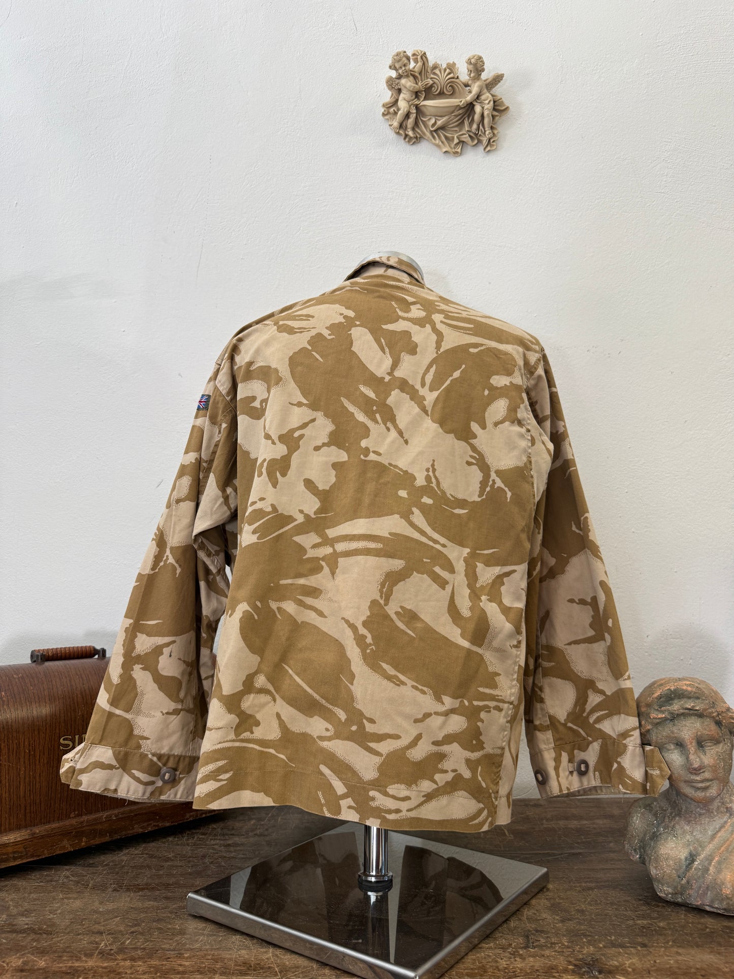 Vintage British Army Dpm Jacket “M”