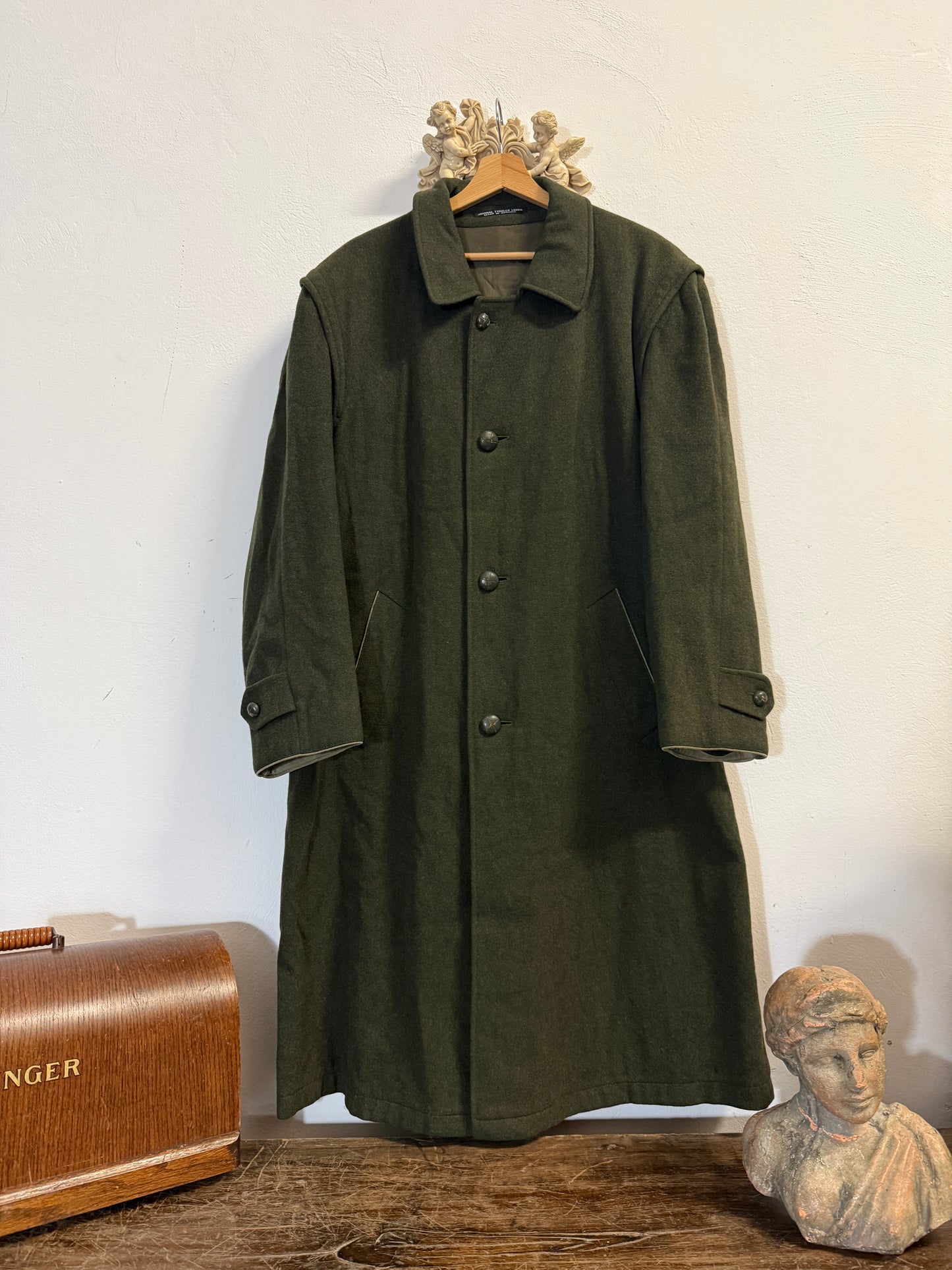 Vintage 80’s Loden Coat “L”