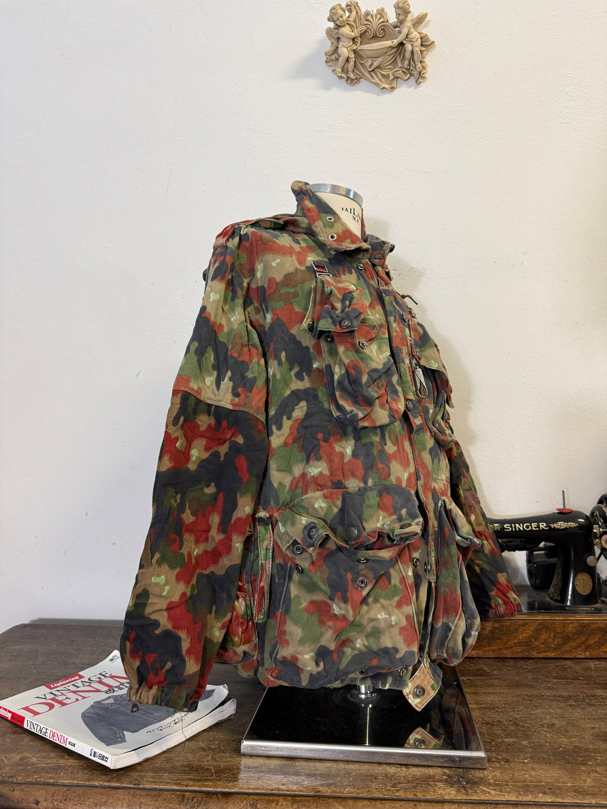 Vintage Swiss Army Camo Jacket M70 “L/XL”