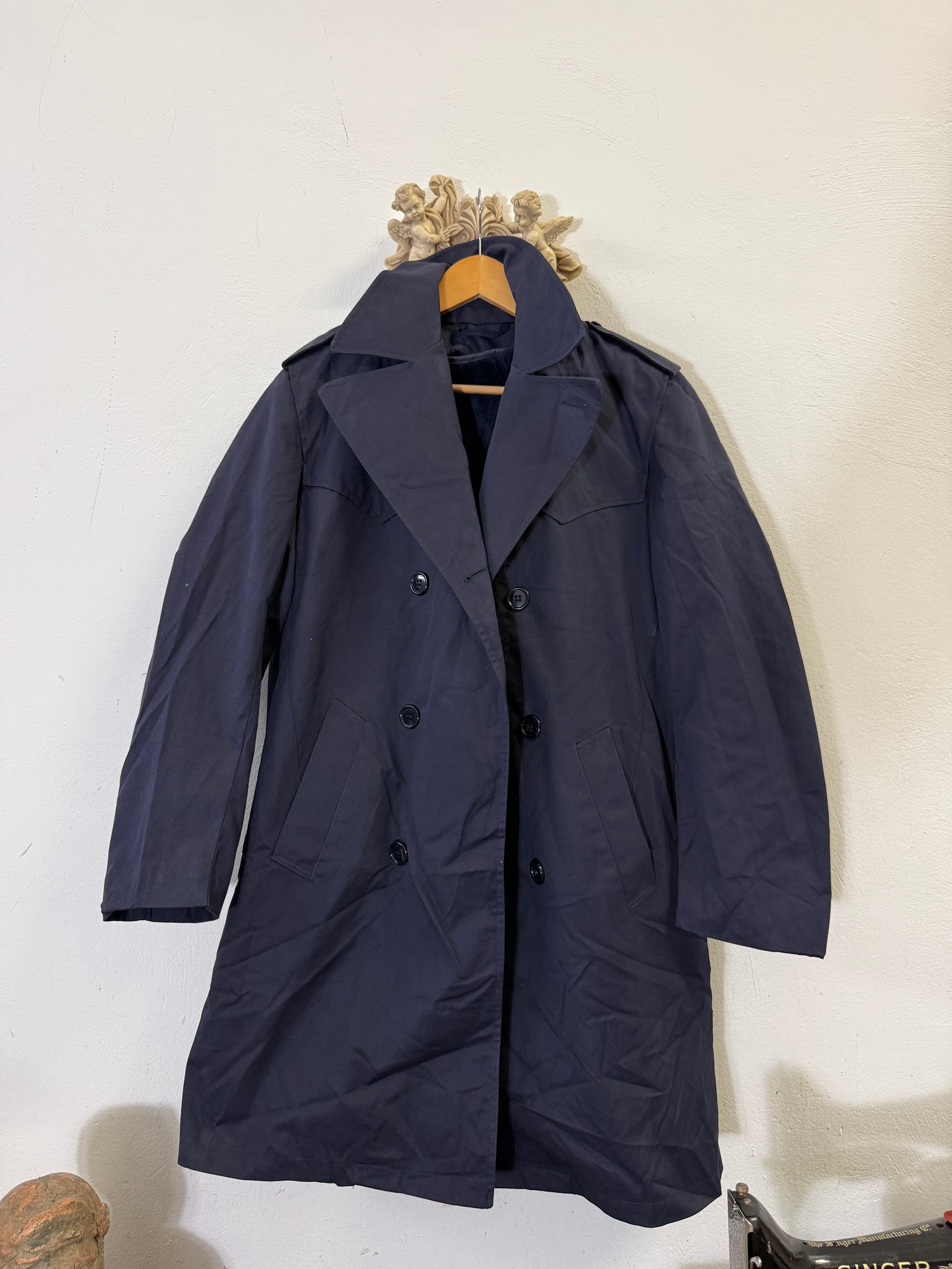 Vintage 90’s Italian Navy Coat “M”