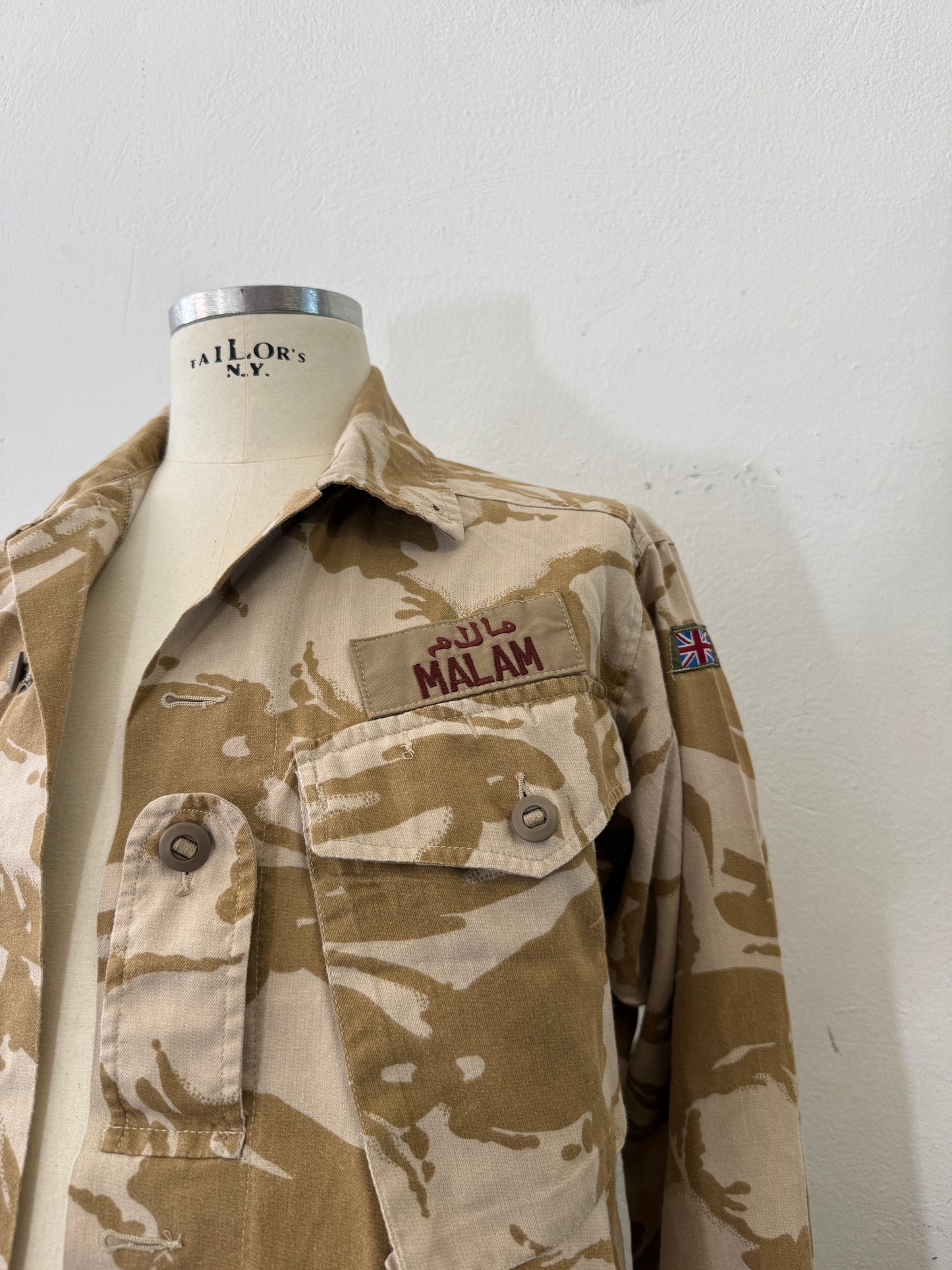 Vintage British Army Dpm Jacket “L”