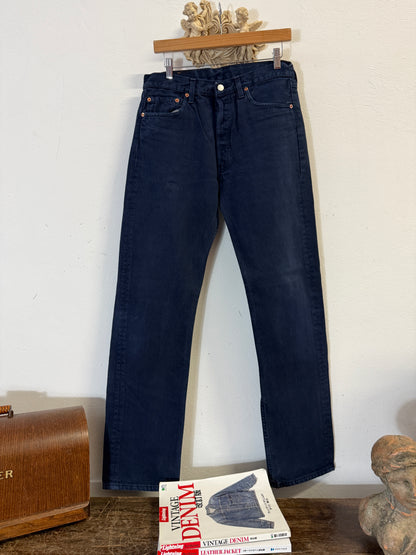 Vintage Levi’s 501 “W32 L34”
