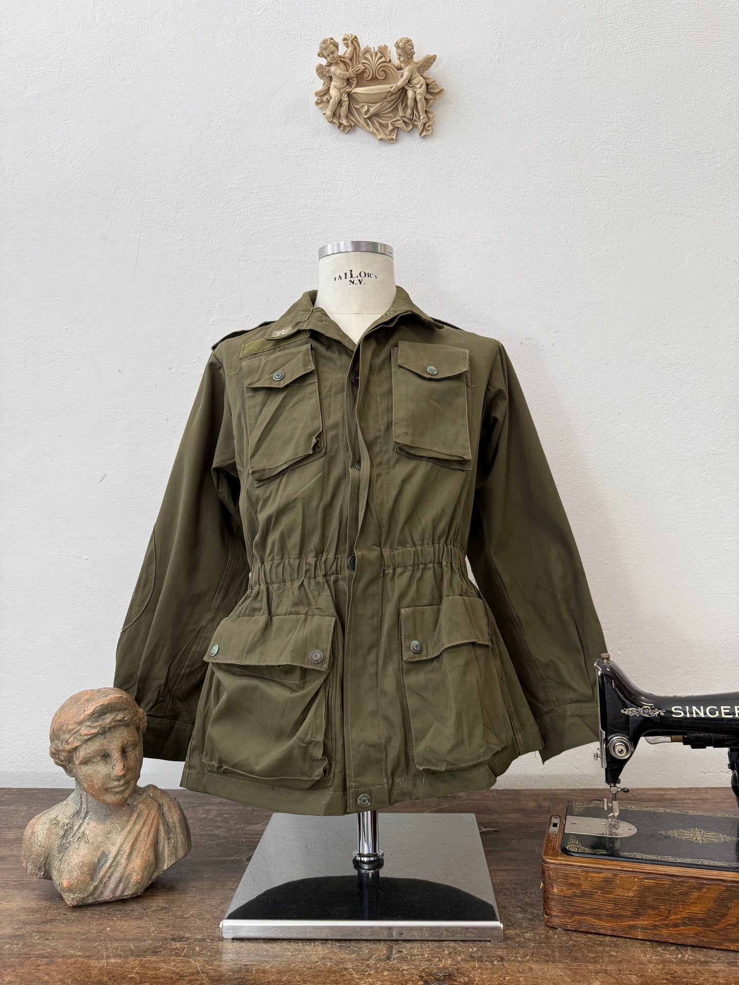 Vintage 80’s Italian Army Jacket “S”