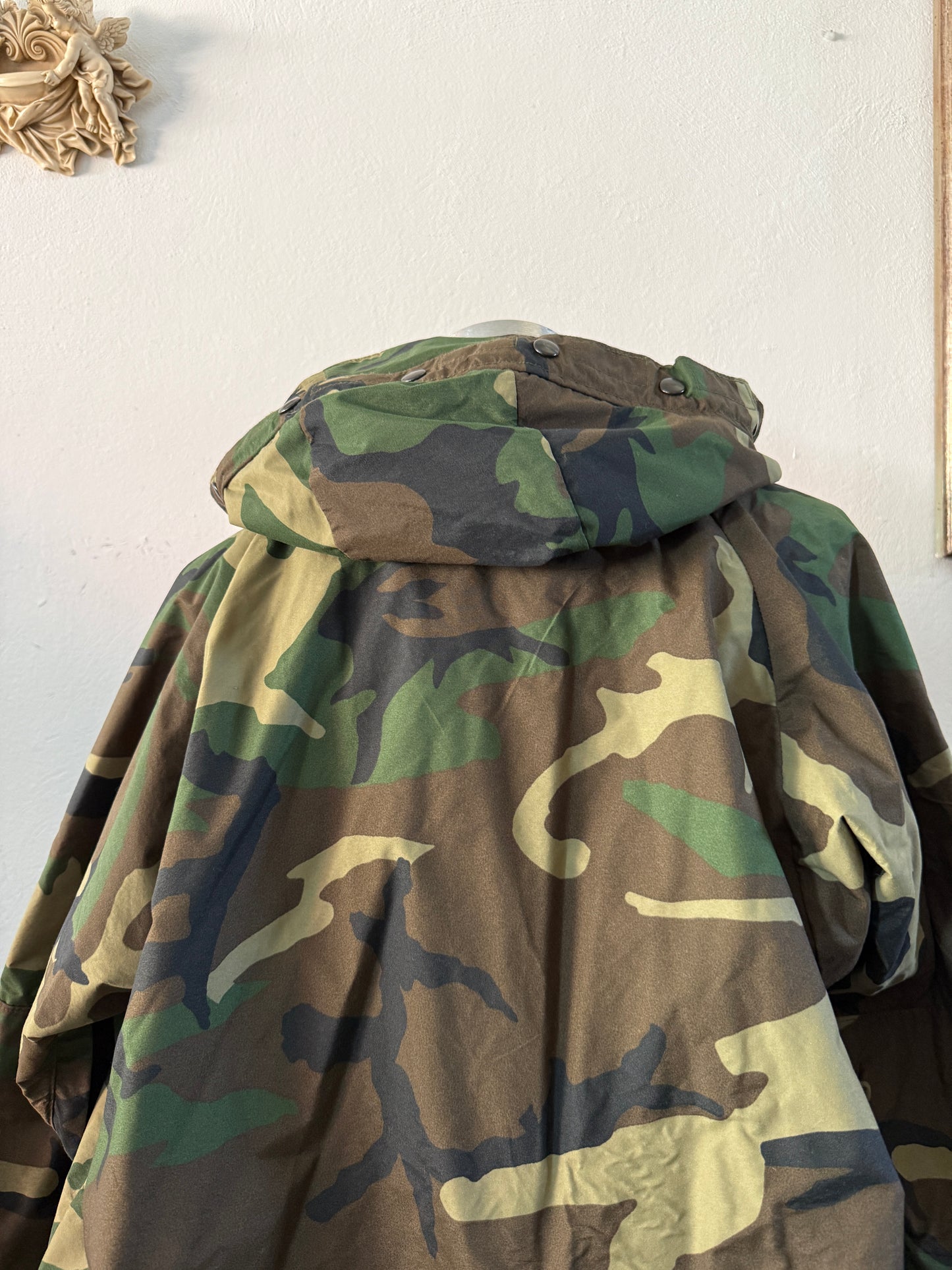 Vintage Us Army Camo Jacket “L/XL”
