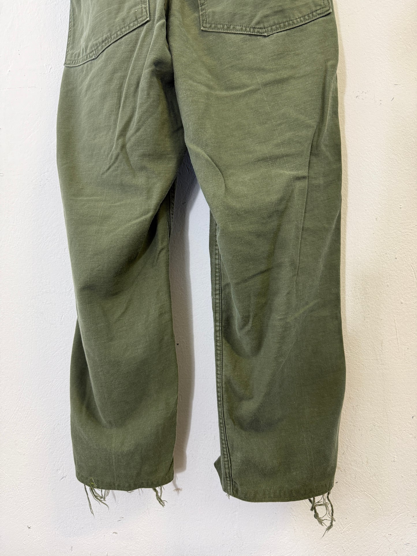 Vintage Fatigue Pants Us Army “W30”