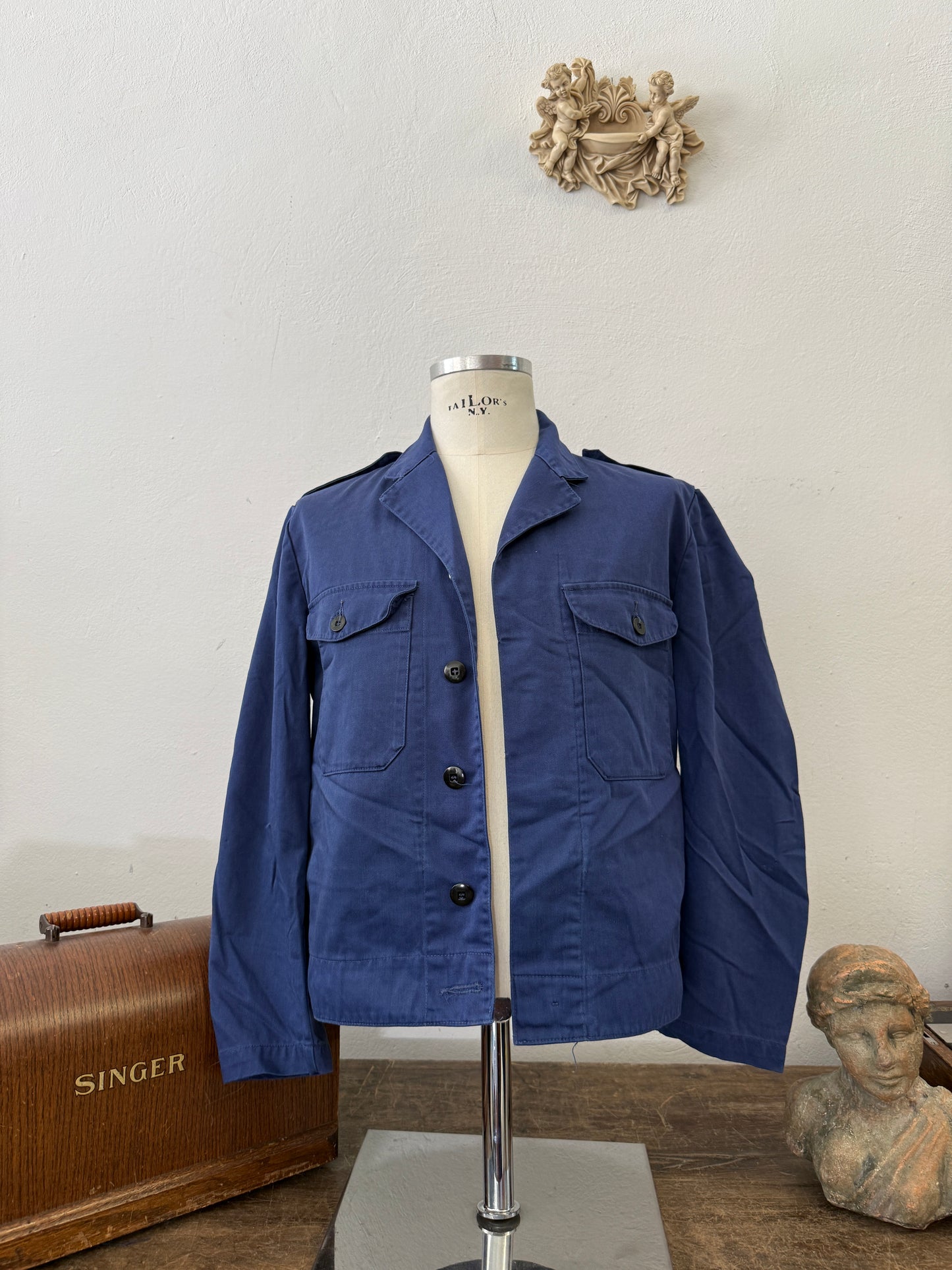 Vintage 80’s Swedish Army Work Jacket “S/M”