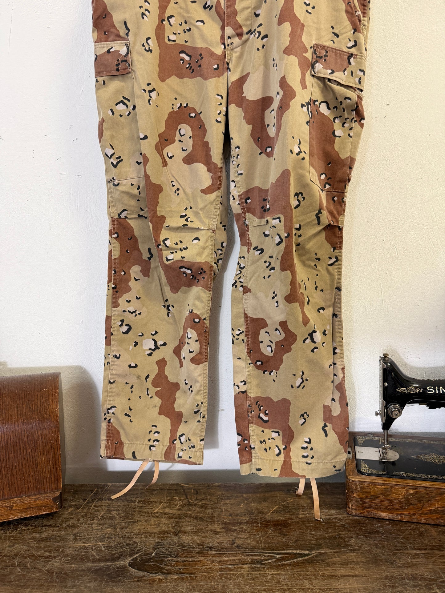 Vintage Desert Chocolate Cargo Pants Us Army “W40”
