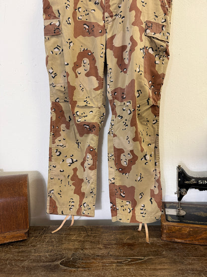Vintage Desert Chocolate Cargo Pants Us Army “W40”