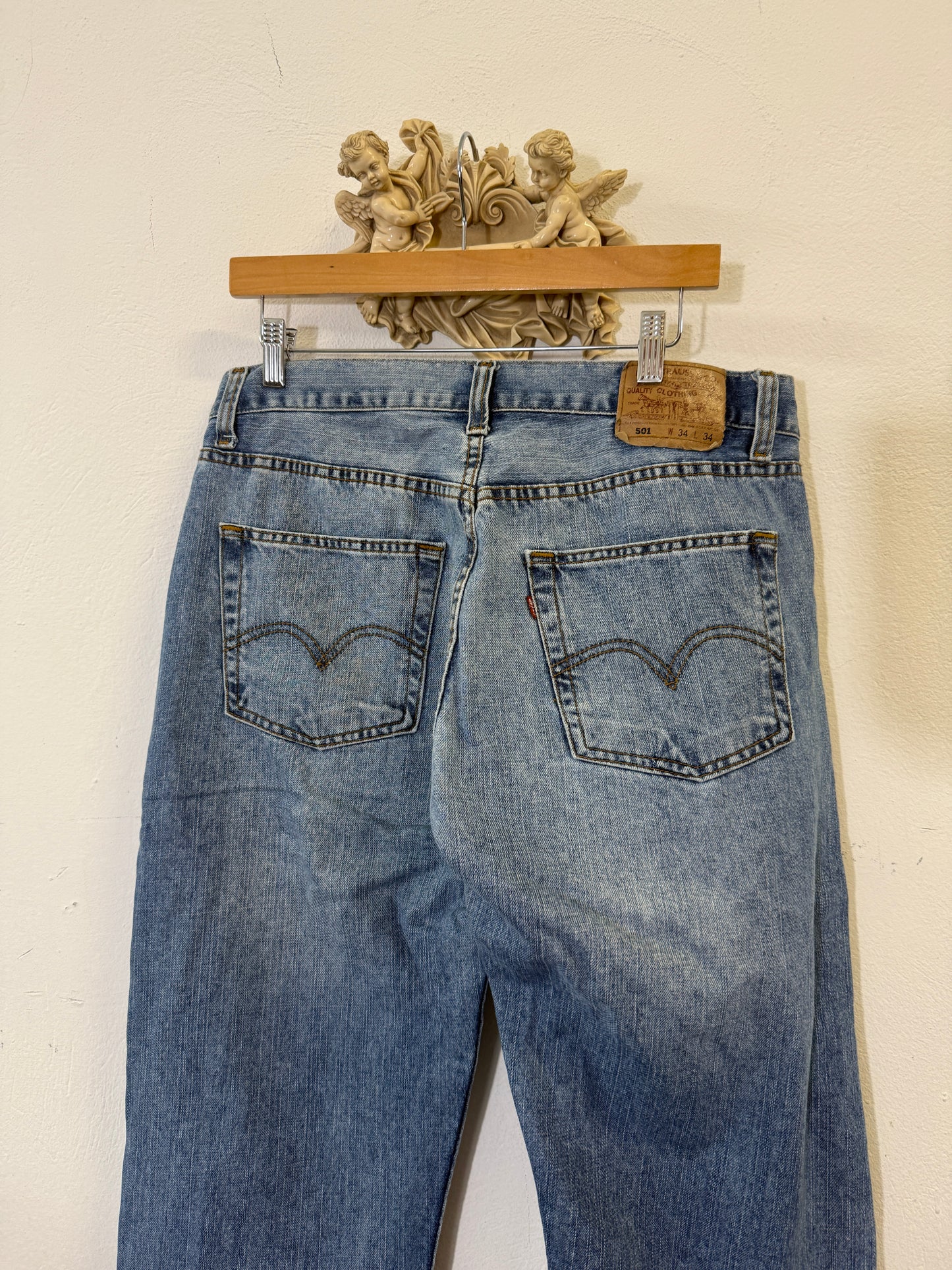 Vintage Levi’s 501 Made In USA “W35 L32”