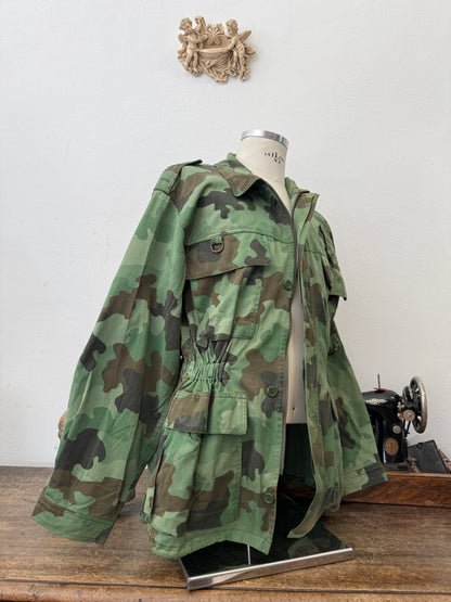 Vintage 90’s Serbian Army Jacket “XL”