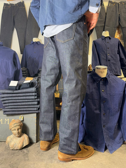 Selvedge Deep Indigo Raw Denim Pants Made in Italy - Mister Archive®
