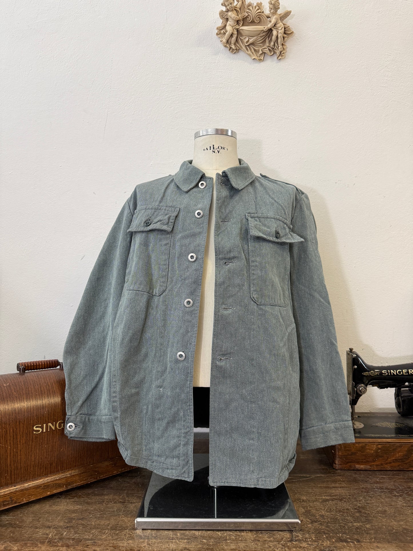 Vintage Swiss Army Jacket “L”