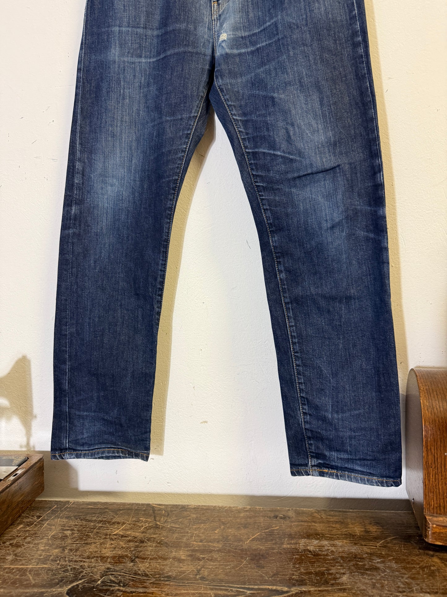 Levi's  modern BIG E “W35 L32”