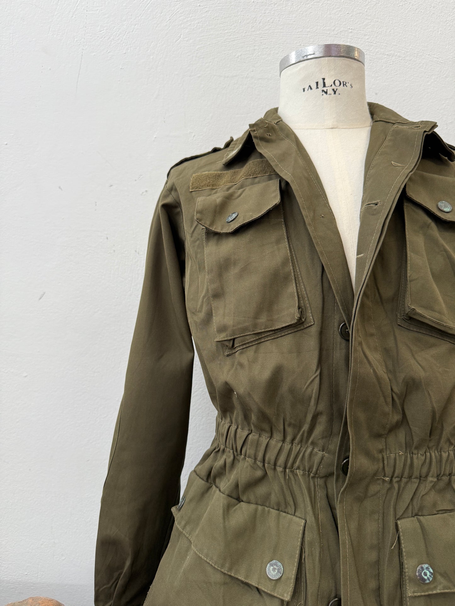 Vintage 80’s Italian Army Jacket “M”