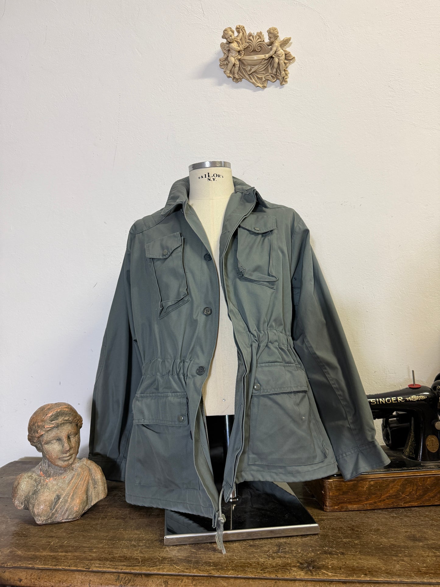 Deadstock Italian Army Jacket “L”