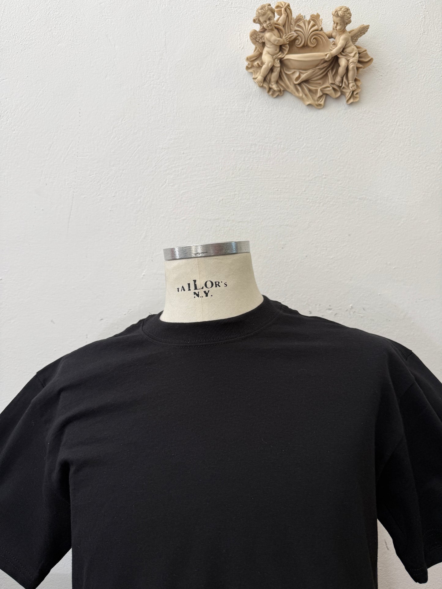 Black T-Shirt with US Cotton - Mister Archive®