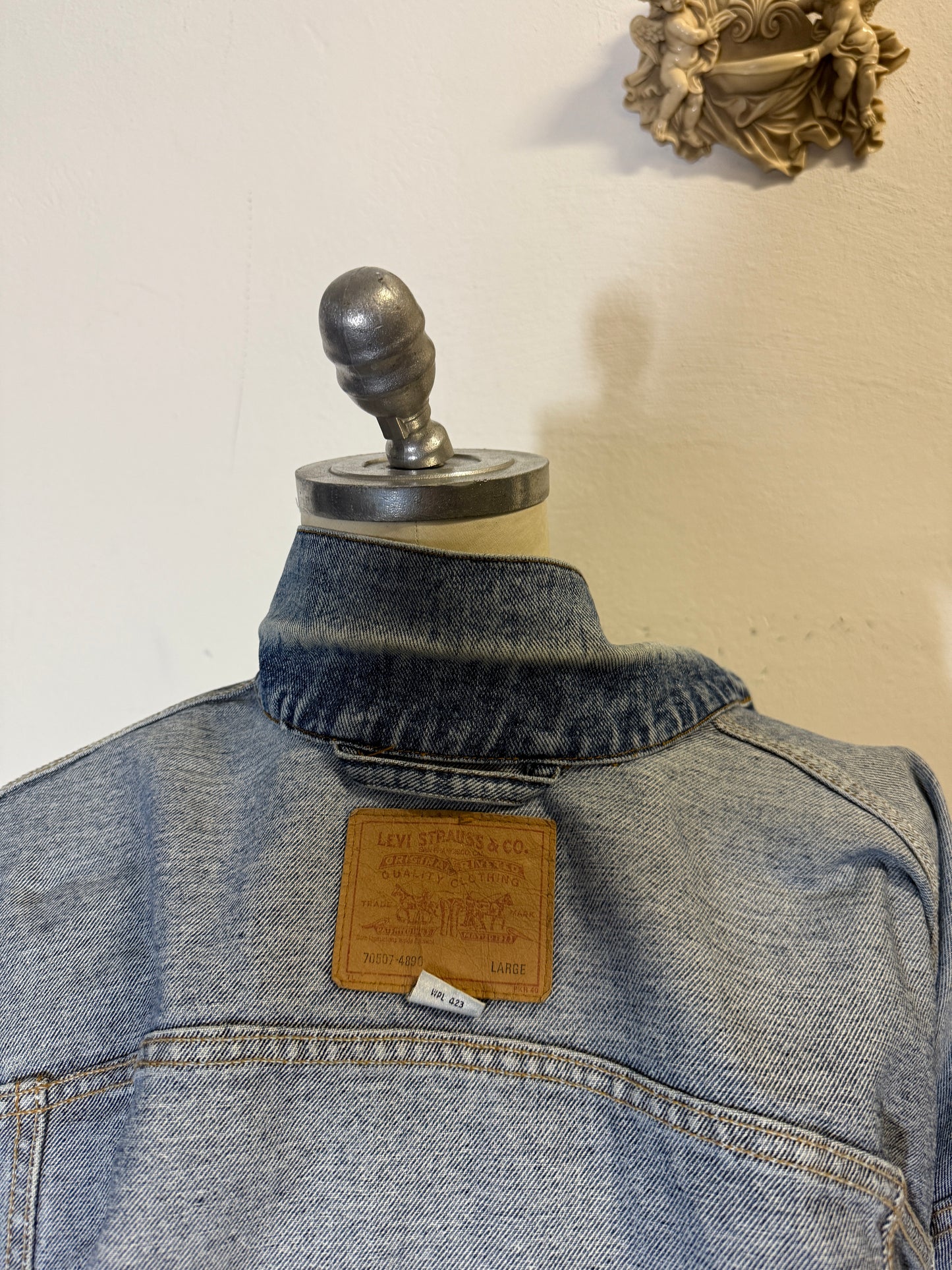 Vintage Levi’s Jacket “L/XL”