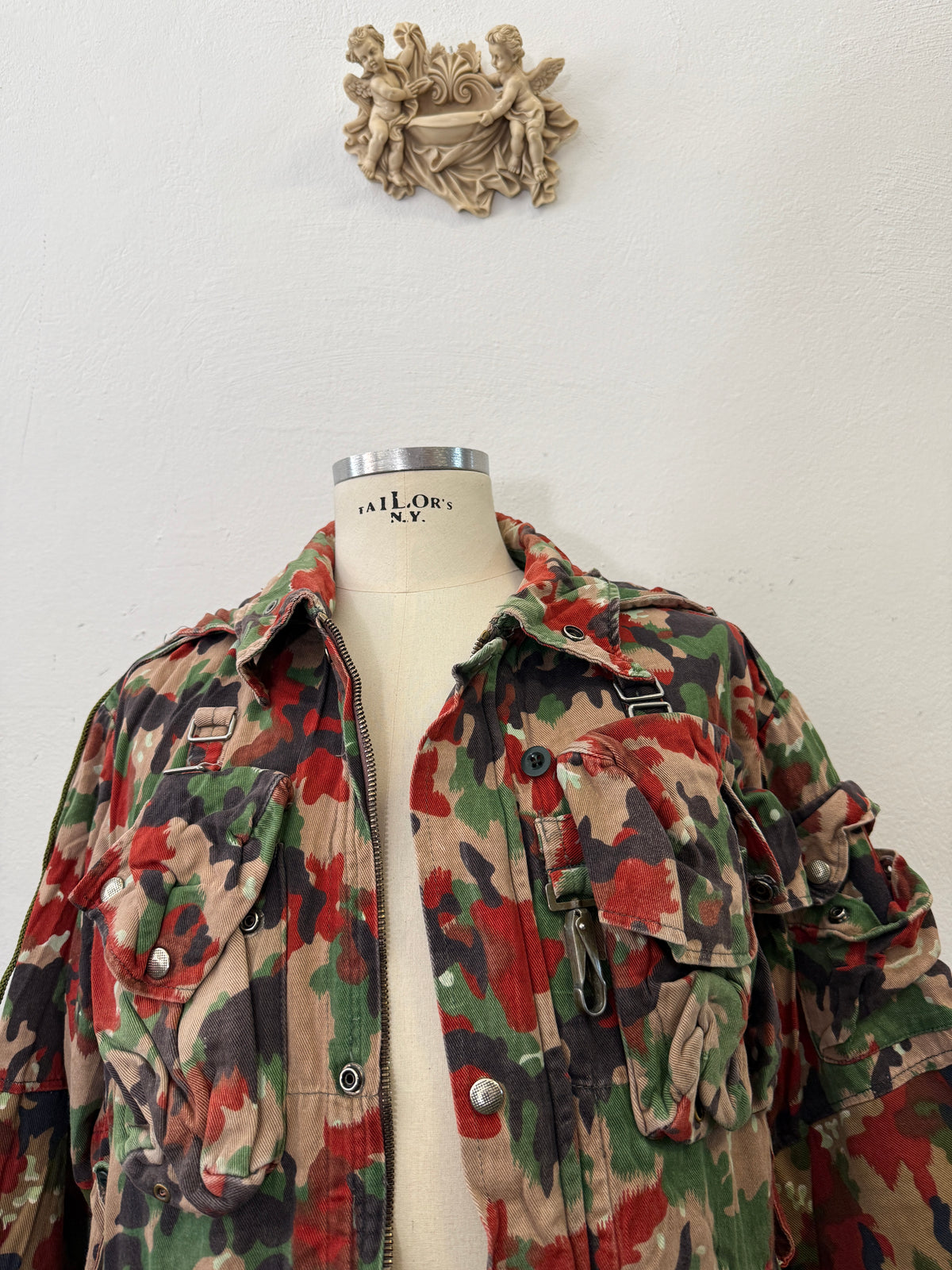 Vintage Swiss Army Camo Jacket M70 “XL”