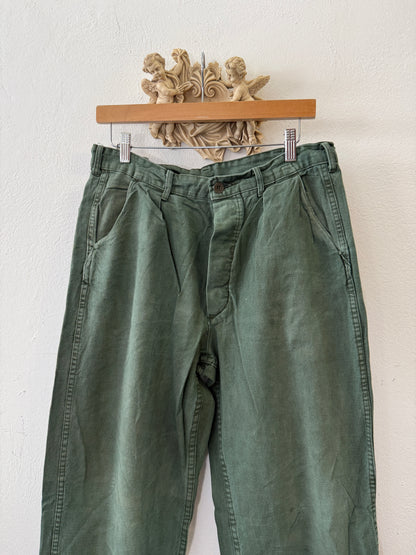 Vintage Swedish Army Fatigue Pants “W32”