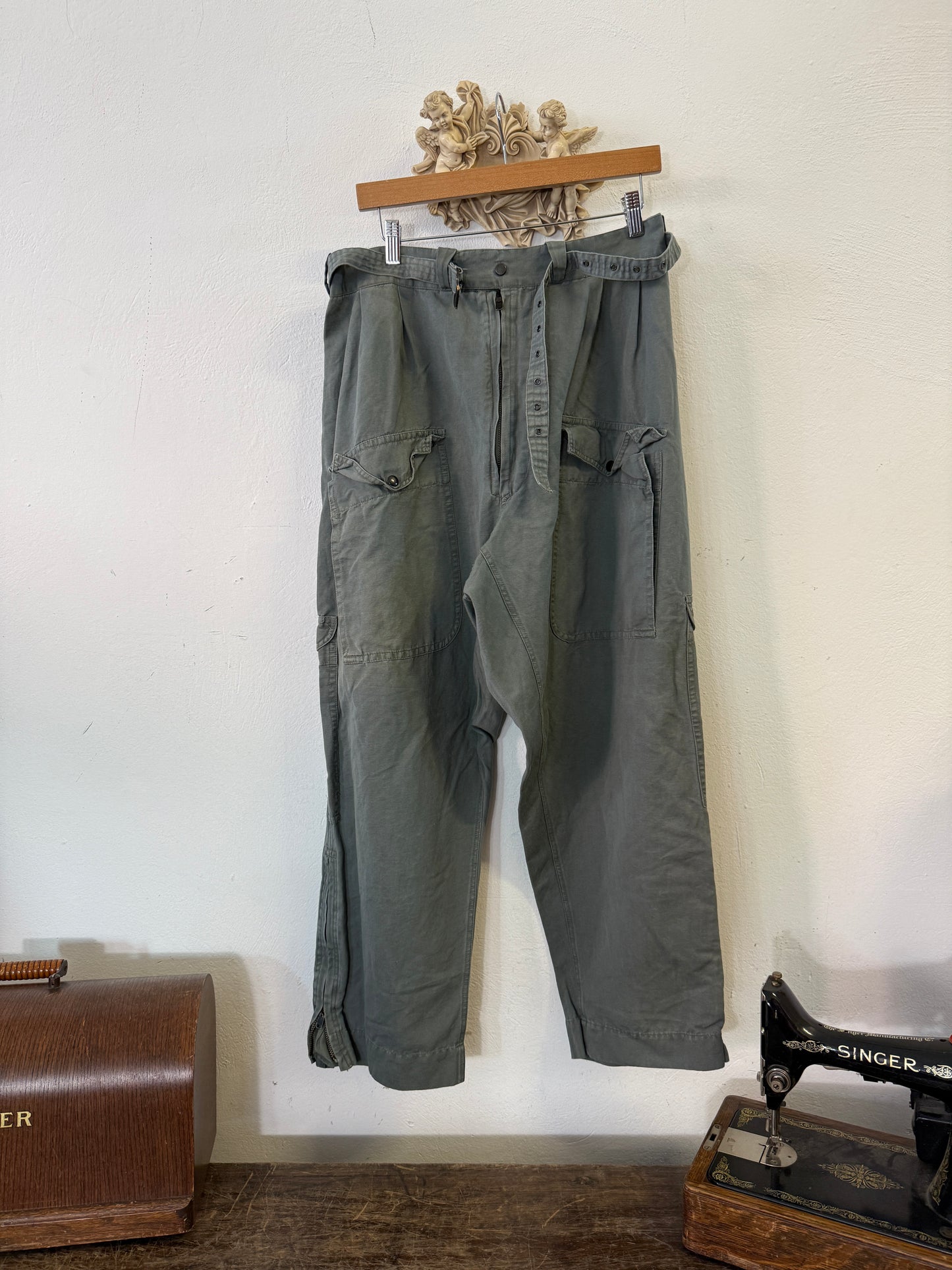 Vintage 90’s Us Army Cargo Pants “W34”
