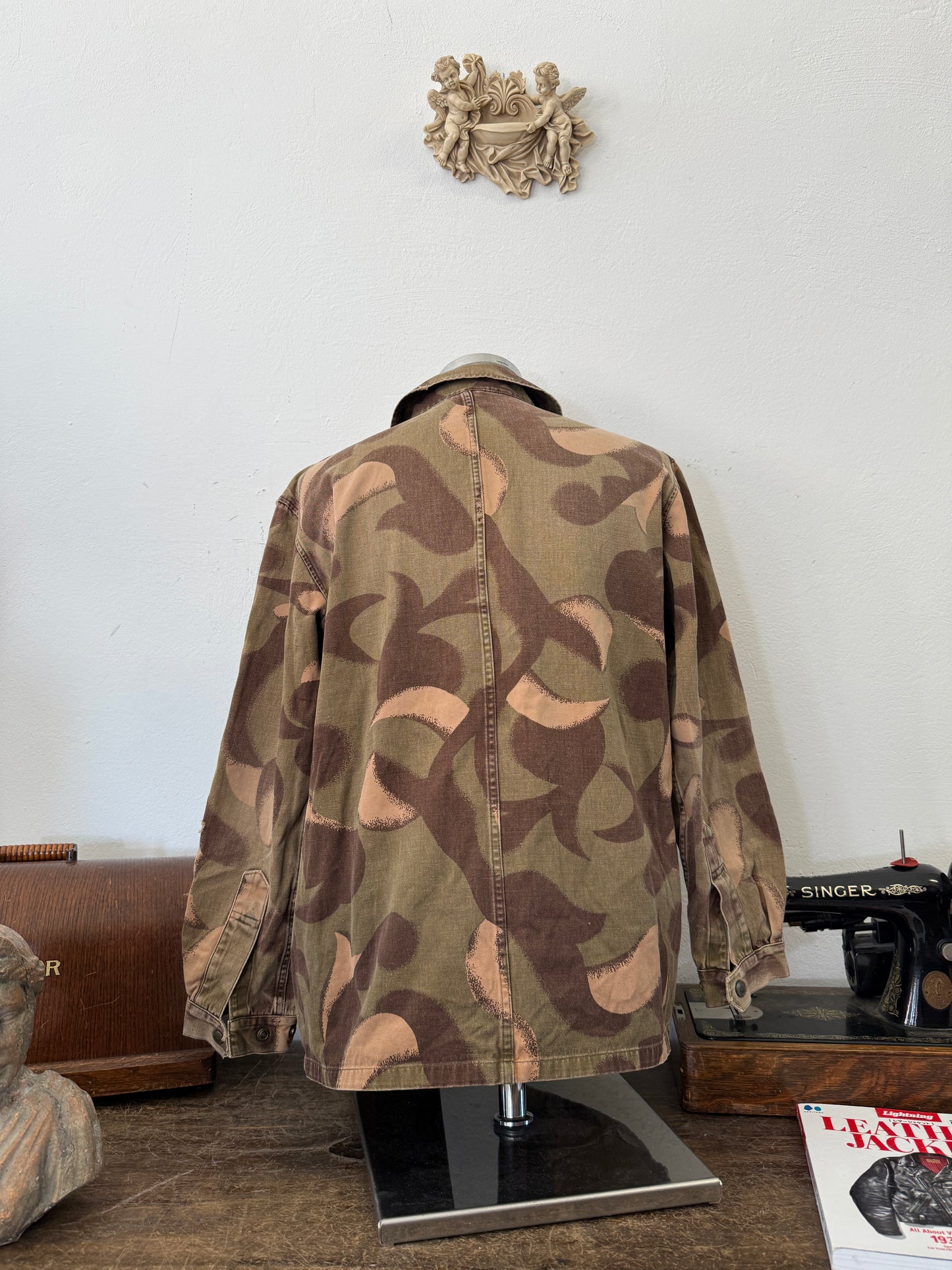 Vintage 90’s Hungarian Army Overshirt “M”