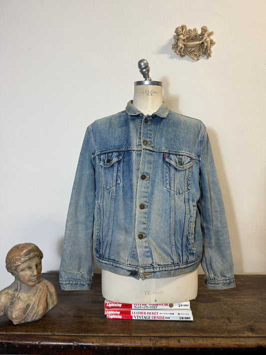 Vintage Levi’s Jacket “L”