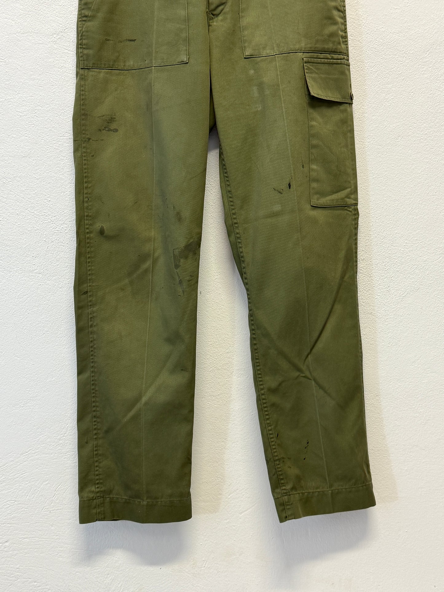 Vintage British Fatigue Army Pants “W31”