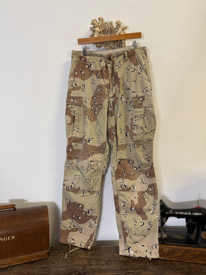 Vintage Desert Chocolate Cargo Pants Us Army “W33”